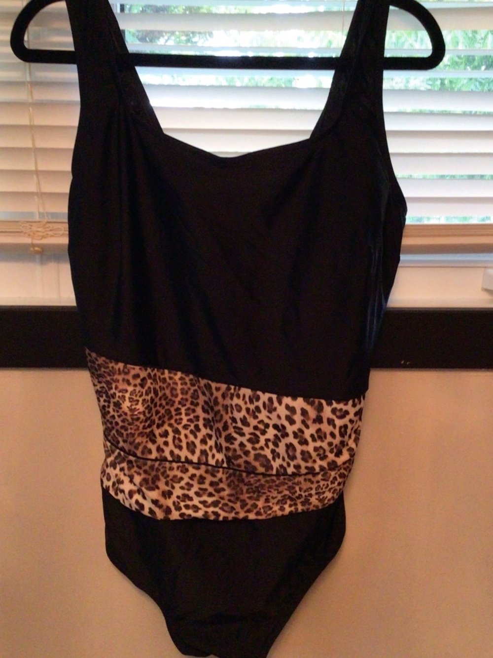 Krista leopard and black printbathing suit size 18W in good pre-loved condition